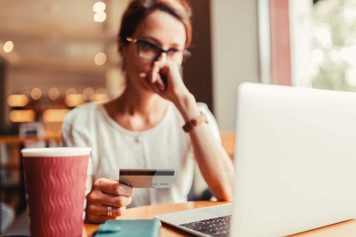 Truffa del micro-addebito