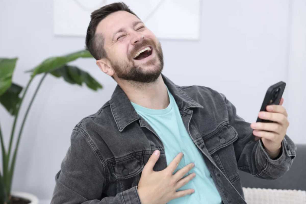 Riprendiamo oggi una raccolta di colmi a tema animale, un genere che continua a suscitare sorrisi grazie al loro uso intelligente dei doppi