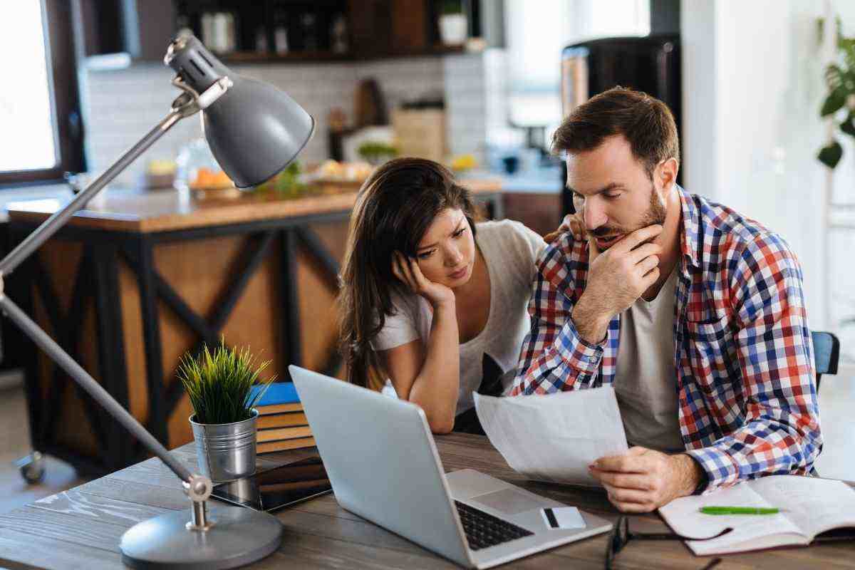 Bollette, cambia tutto: per quanto tempo bisogna conservarle , cosa devi sapere